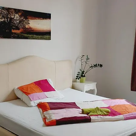 Kwatera prywatna Old Town Center Just In 3 Min Walk Private D *